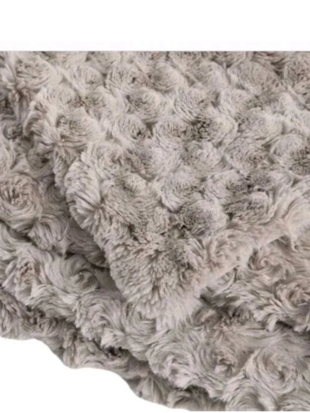 Casual Living Faux Fur Throw Blanket for Couch Sofa - Cream 60x70 Inches